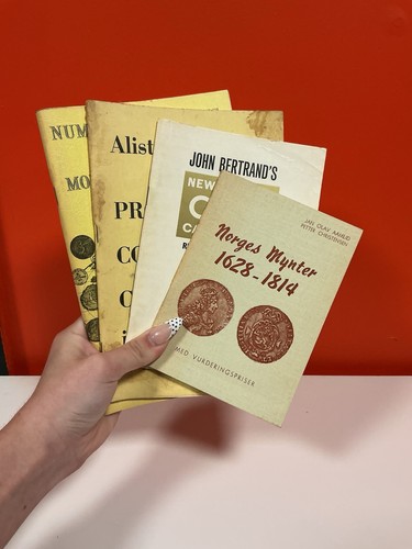 Vintage world numismatic guide - vintage,